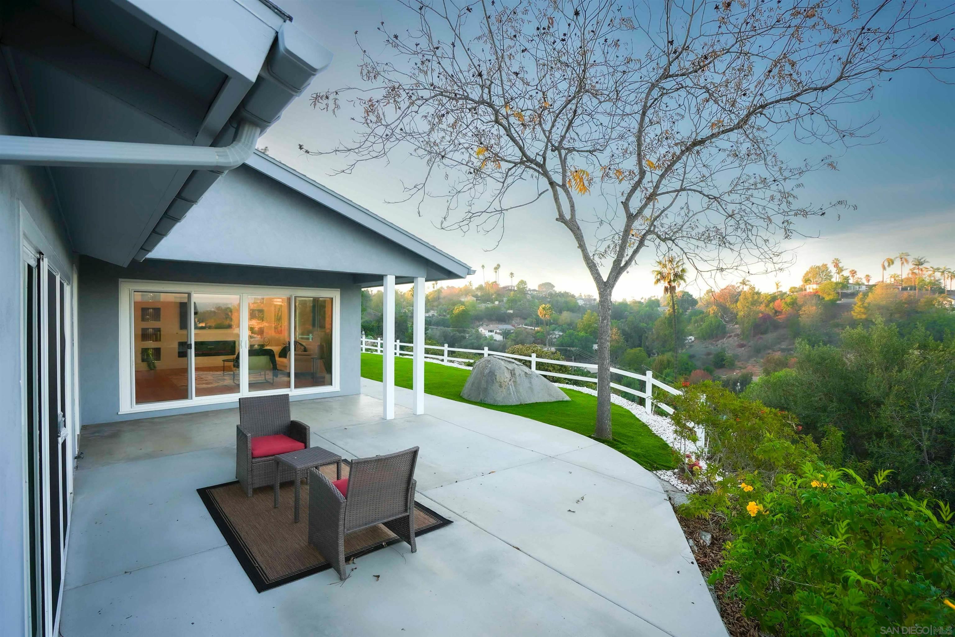 Detail Gallery Image 2 of 68 For 11078  Puebla Dr, La Mesa,  CA 91941 - 4 Beds | 2 Baths