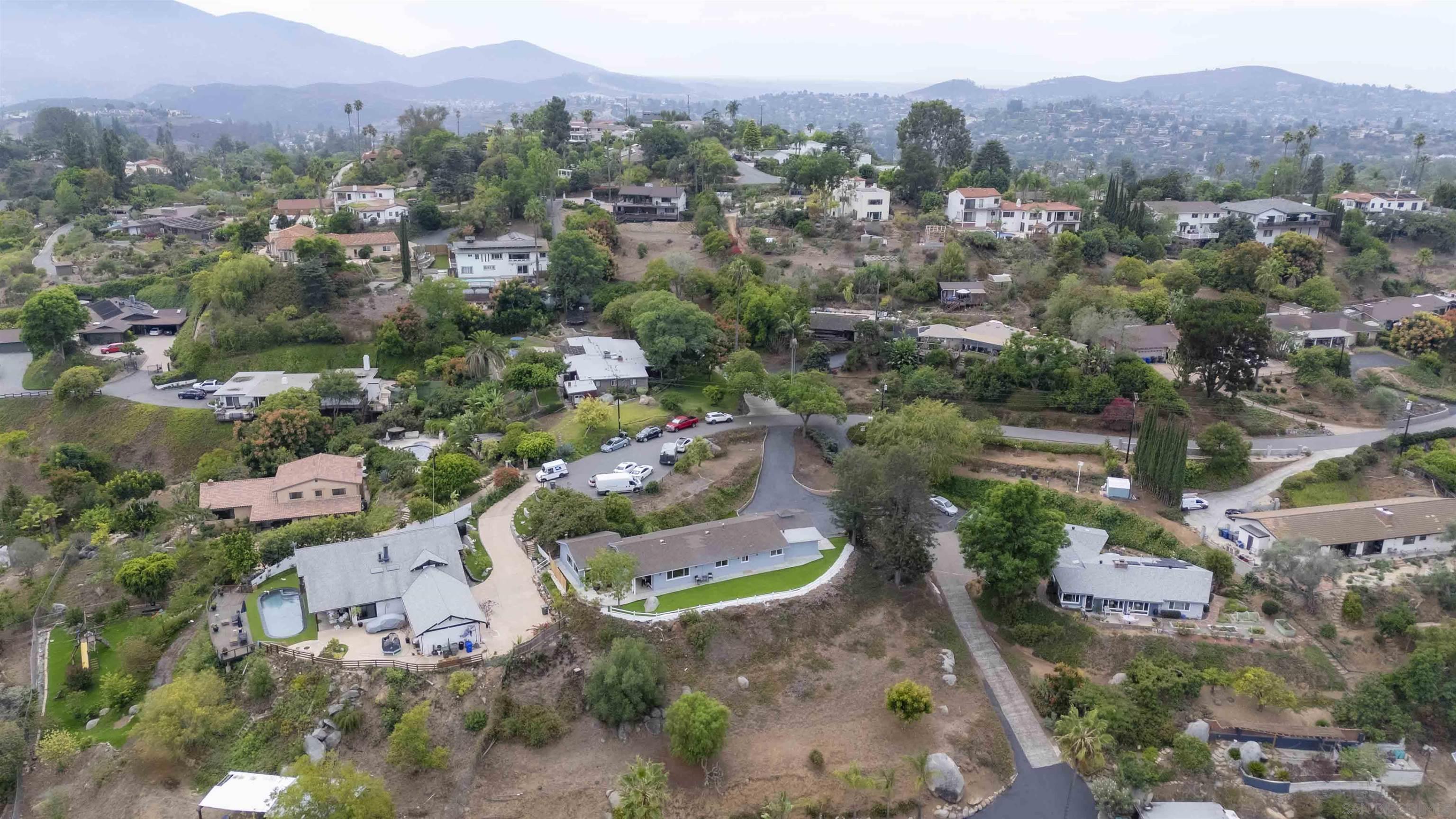 Detail Gallery Image 8 of 68 For 11078  Puebla Dr, La Mesa,  CA 91941 - 4 Beds | 2 Baths