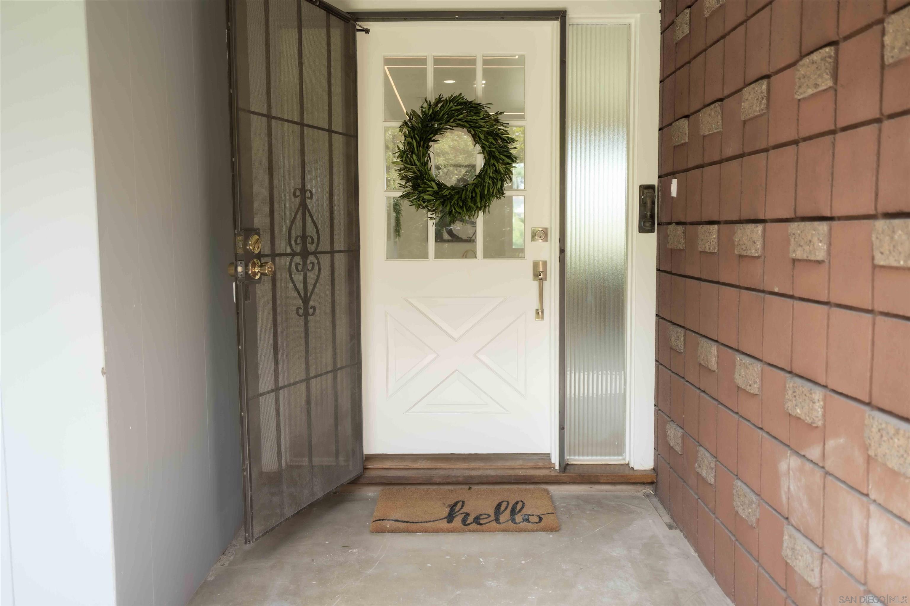 Detail Gallery Image 10 of 68 For 11078  Puebla Dr, La Mesa,  CA 91941 - 4 Beds | 2 Baths