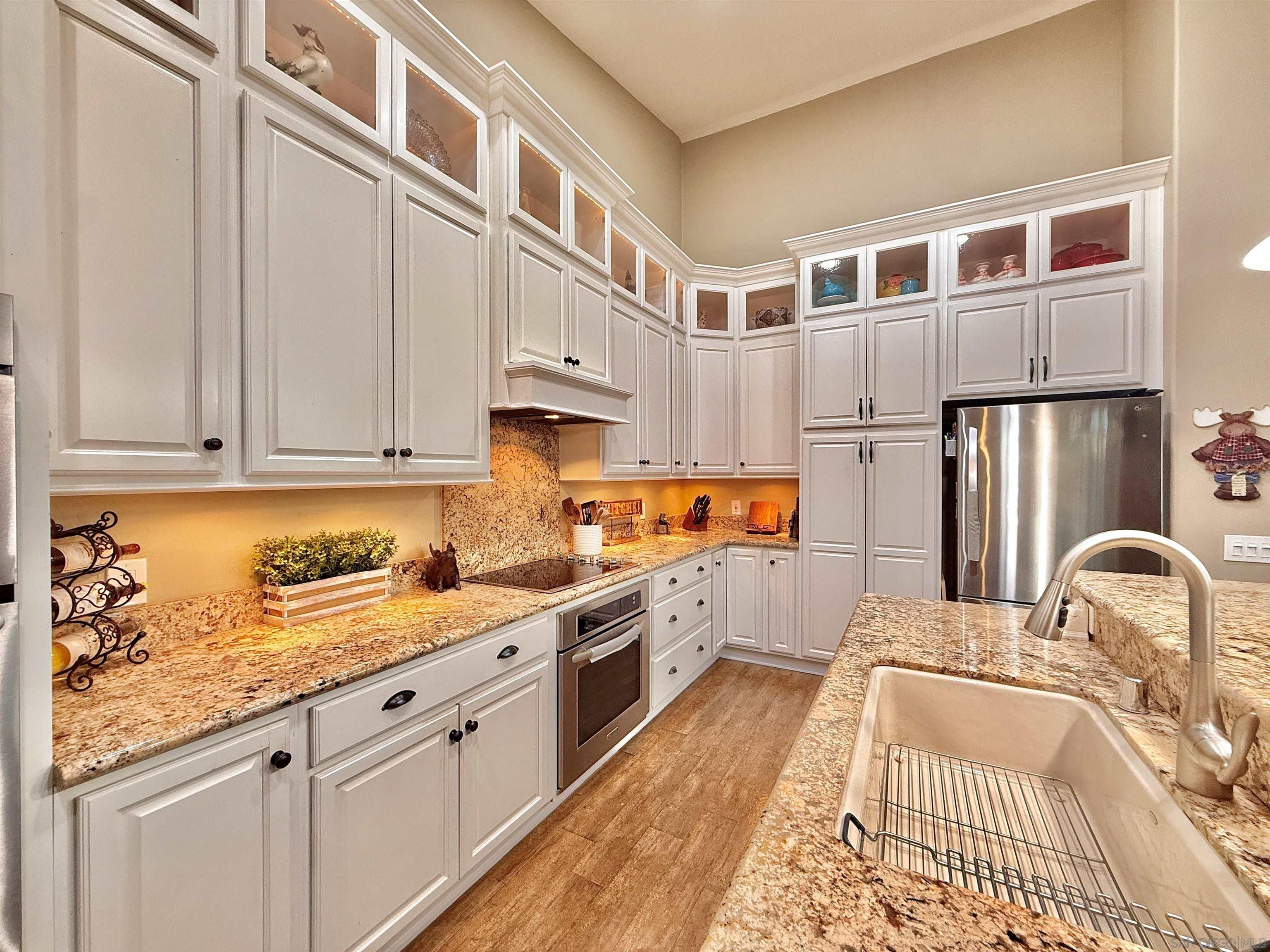 Detail Gallery Image 14 of 42 For 1623  Swallow Dr, El Cajon,  CA 92020 - 4 Beds | 2 Baths