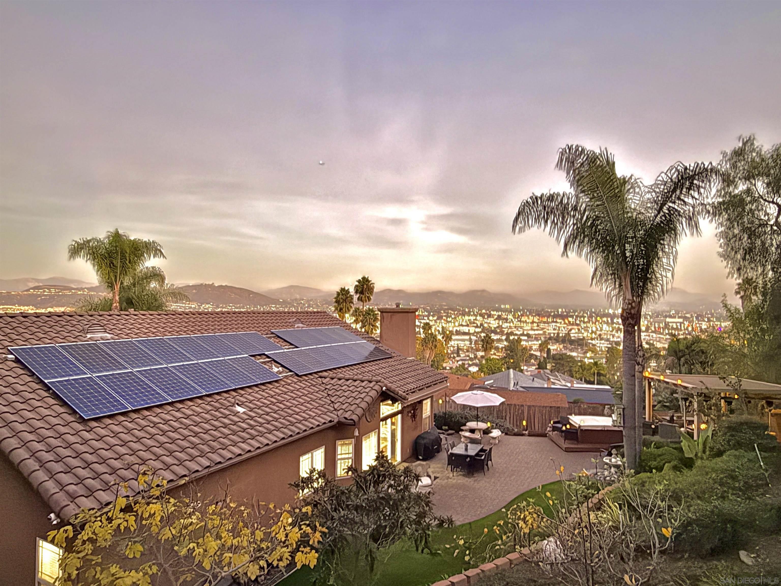 Detail Gallery Image 3 of 42 For 1623  Swallow Dr, El Cajon,  CA 92020 - 4 Beds | 2 Baths