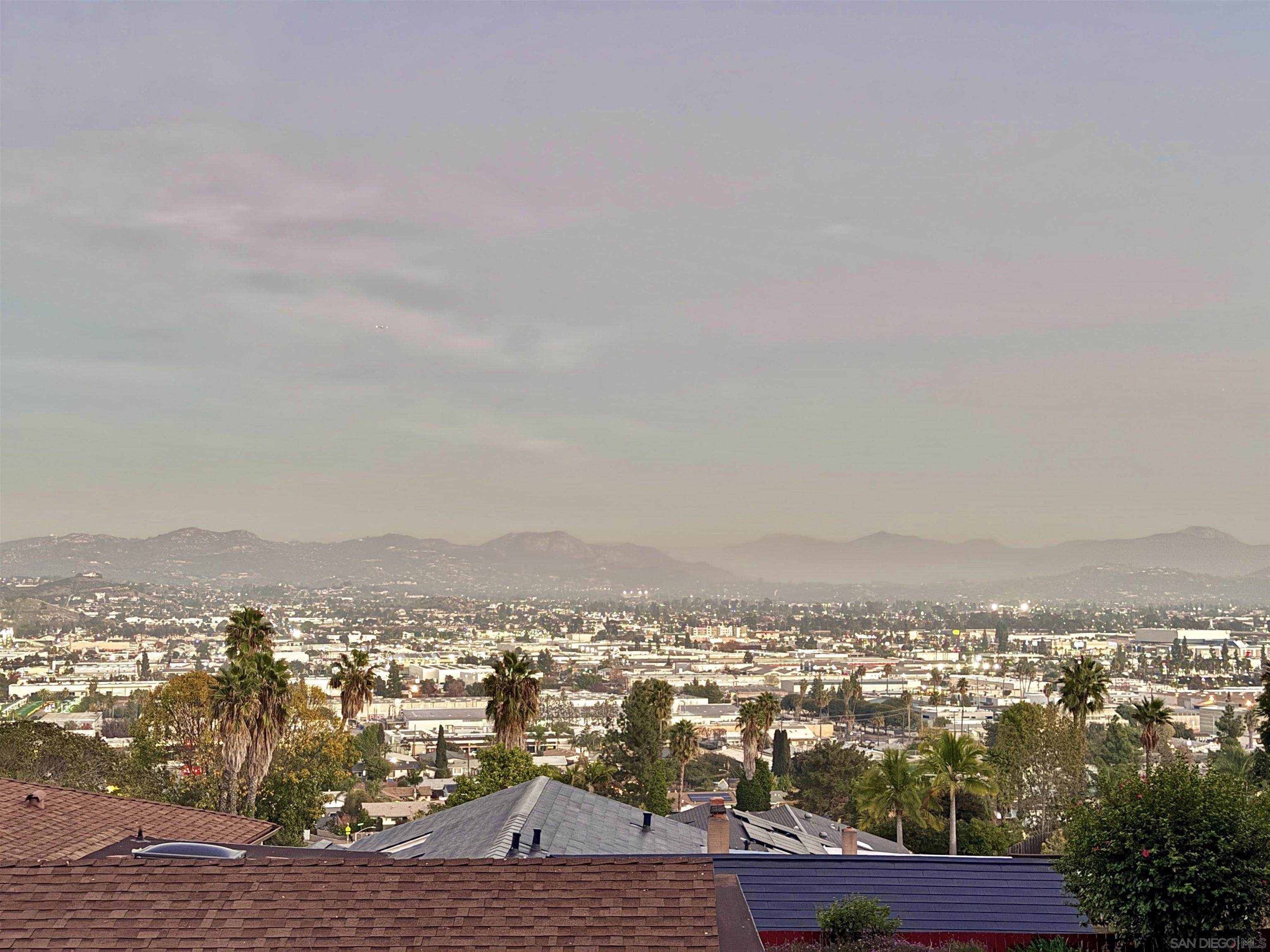 Detail Gallery Image 25 of 42 For 1623  Swallow Dr, El Cajon,  CA 92020 - 4 Beds | 2 Baths