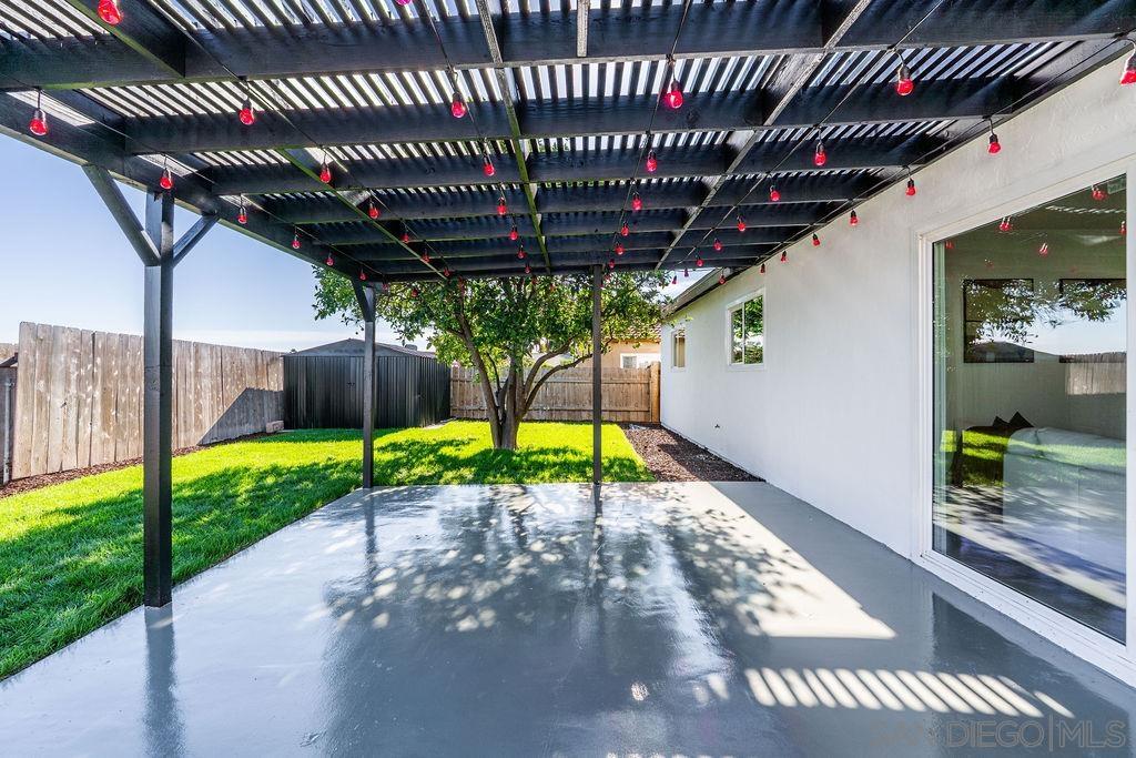 Detail Gallery Image 43 of 57 For 167 S Wedgewood Dr, San Diego,  CA 92114 - 3 Beds | 2 Baths