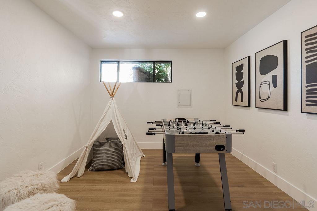 Detail Gallery Image 61 of 75 For 2606  Galicia Way, Carlsbad,  CA 92009 - 5 Beds | 3/1 Baths