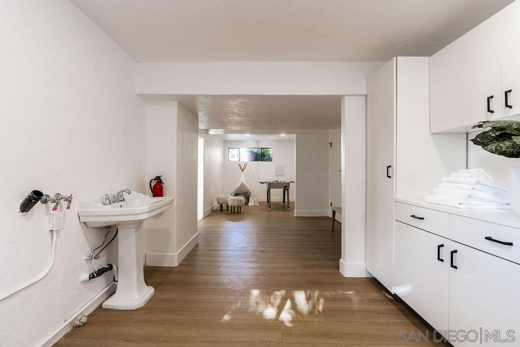 Detail Gallery Image 62 of 75 For 2606  Galicia Way, Carlsbad,  CA 92009 - 5 Beds | 3/1 Baths