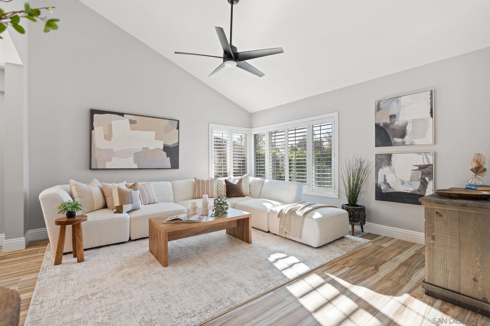 Detail Gallery Image 20 of 67 For 3576  Normandy, Oceanside,  CA 92056 - 5 Beds | 3 Baths