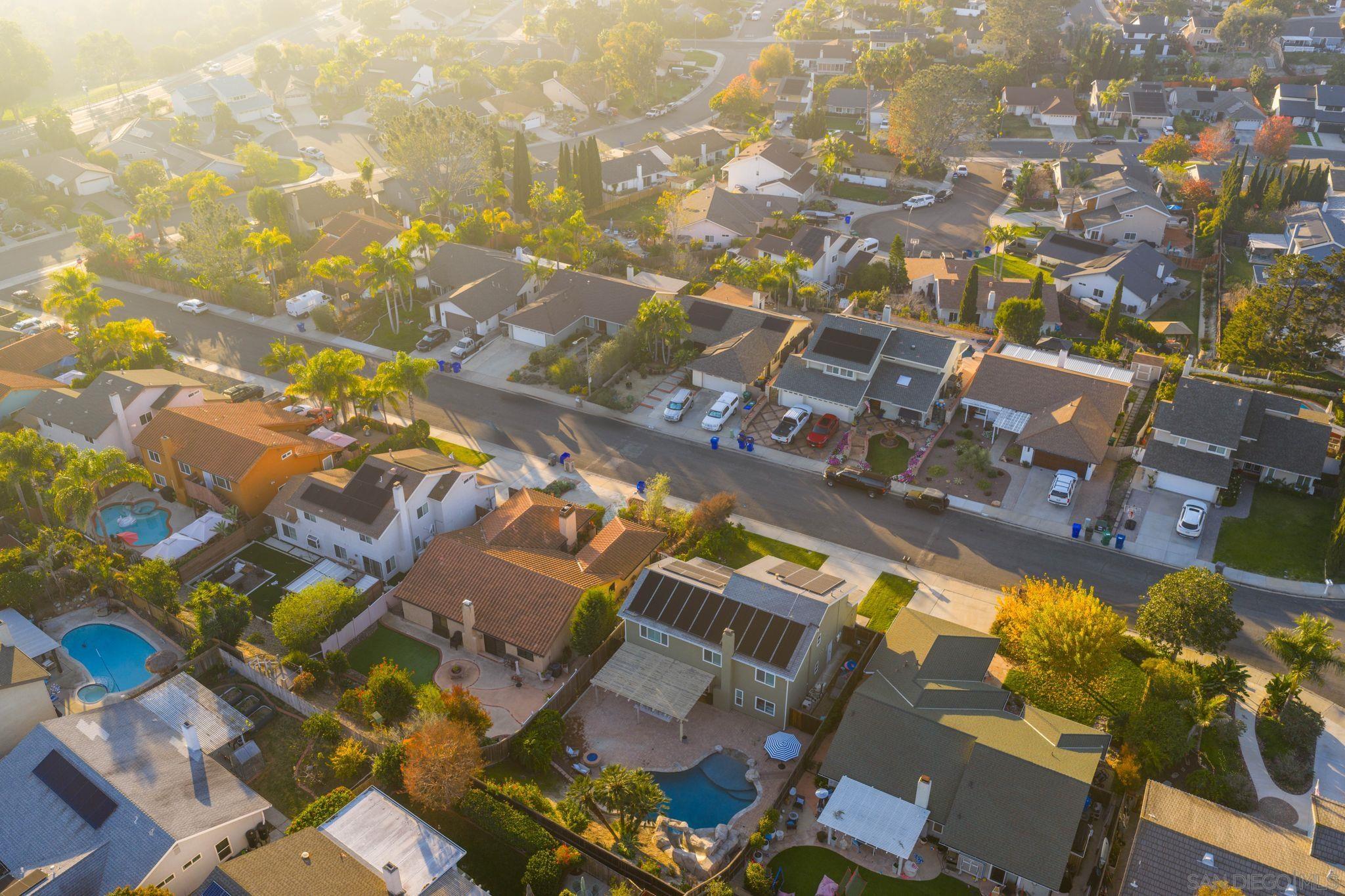 Detail Gallery Image 65 of 67 For 3576  Normandy, Oceanside,  CA 92056 - 5 Beds | 3 Baths