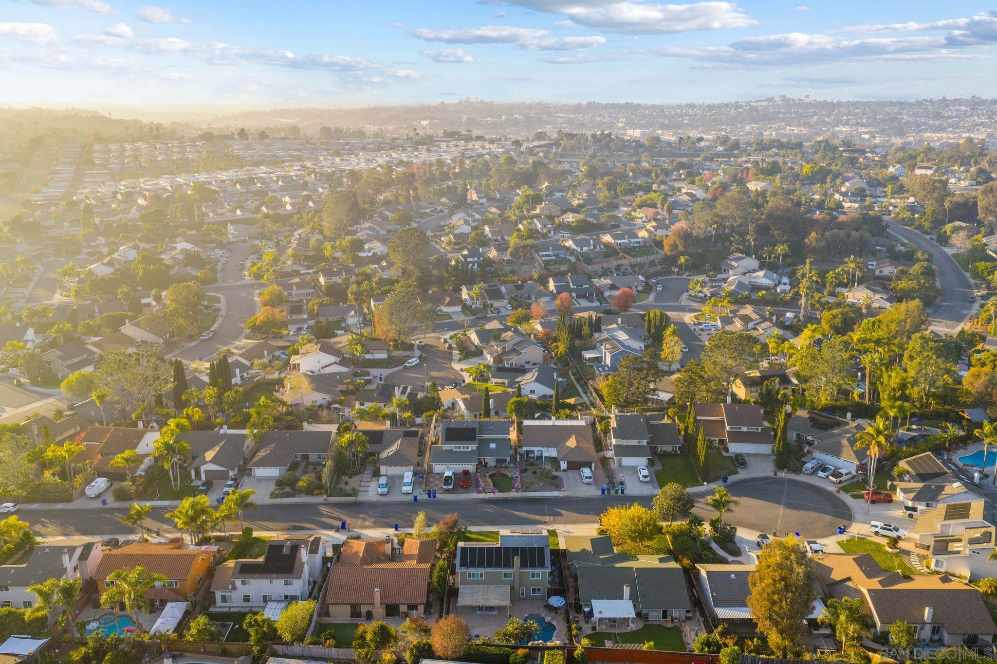 Detail Gallery Image 66 of 67 For 3576  Normandy, Oceanside,  CA 92056 - 5 Beds | 3 Baths
