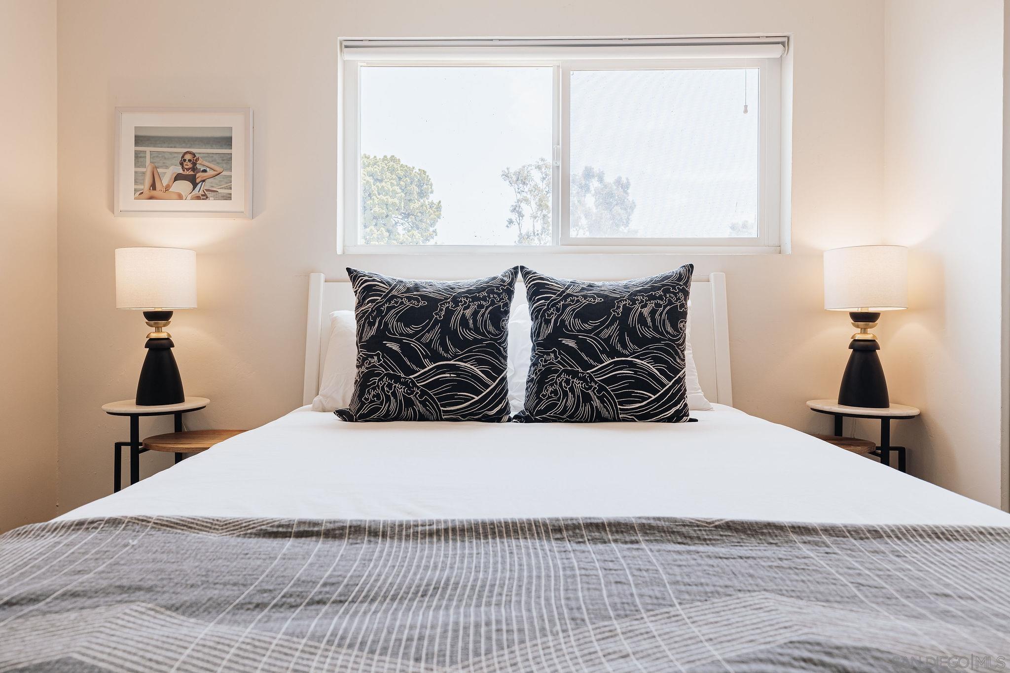 Detail Gallery Image 26 of 73 For 3805  Atascadero Dr, San Diego,  CA 92107 - 3 Beds | 2 Baths