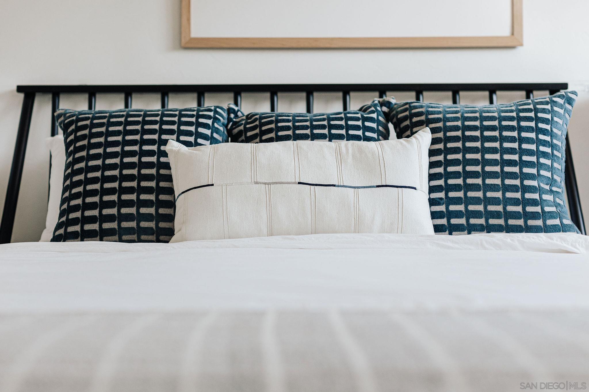 Detail Gallery Image 69 of 73 For 3805  Atascadero Dr, San Diego,  CA 92107 - 3 Beds | 2 Baths