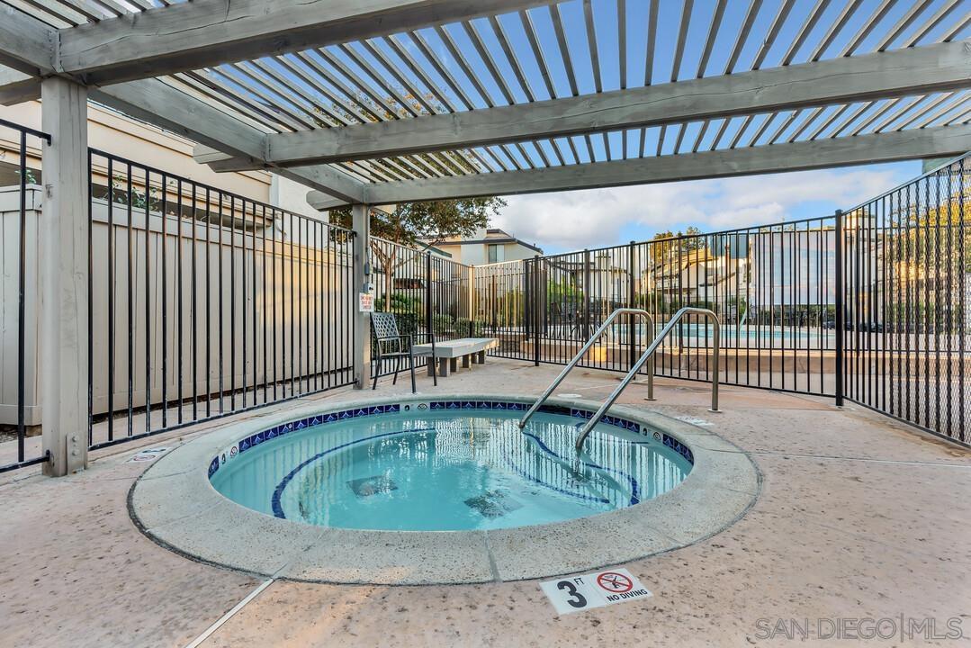 Detail Gallery Image 22 of 27 For 450  W Vermont Ave 105, Escondido,  CA 92025 - 1 Beds | 1 Baths