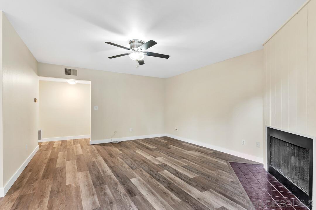 Detail Gallery Image 9 of 27 For 450  W Vermont Ave 105, Escondido,  CA 92025 - 1 Beds | 1 Baths