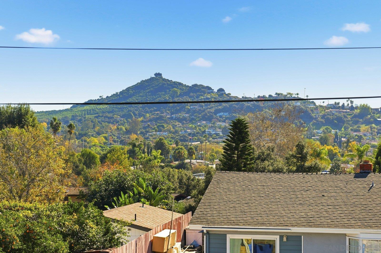 Detail Gallery Image 17 of 29 For 612  Momar Lane, Escondido,  CA 92027 - 4 Beds | 2 Baths