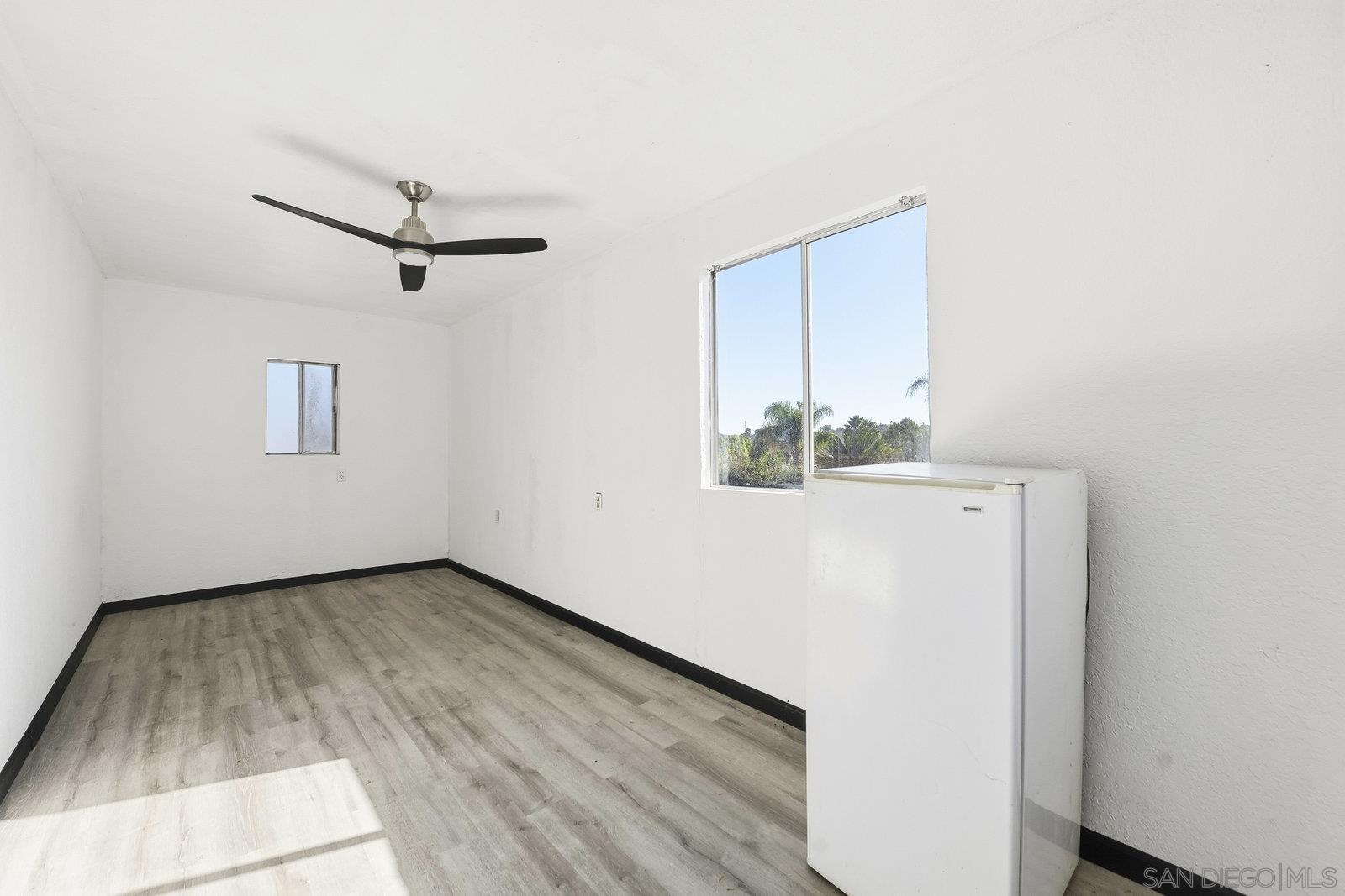 Detail Gallery Image 22 of 29 For 612  Momar Lane, Escondido,  CA 92027 - 4 Beds | 2 Baths