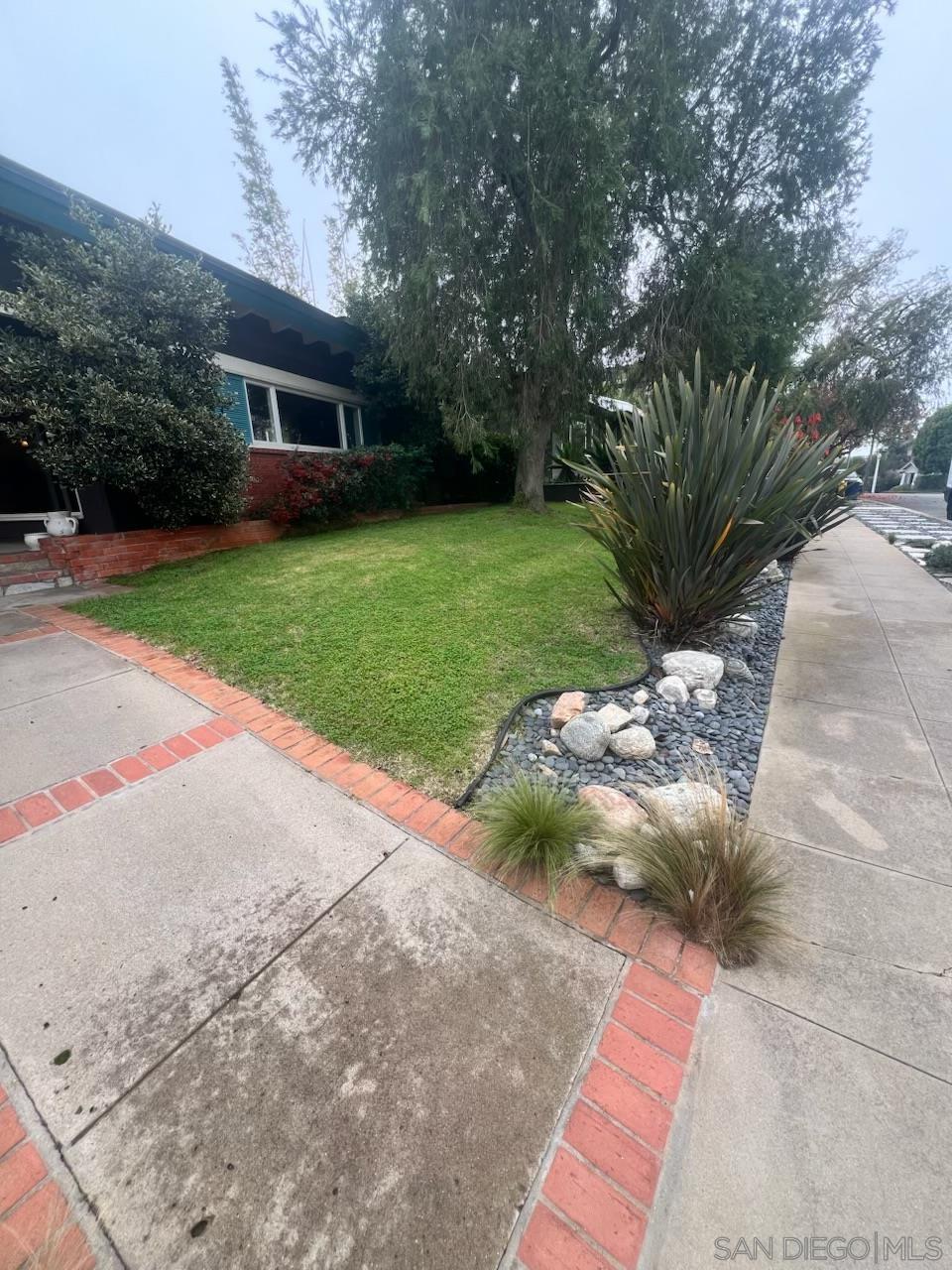 Detail Gallery Image 15 of 34 For 1065  Moana Dr, San Diego,  CA 92107 - 3 Beds | 2 Baths