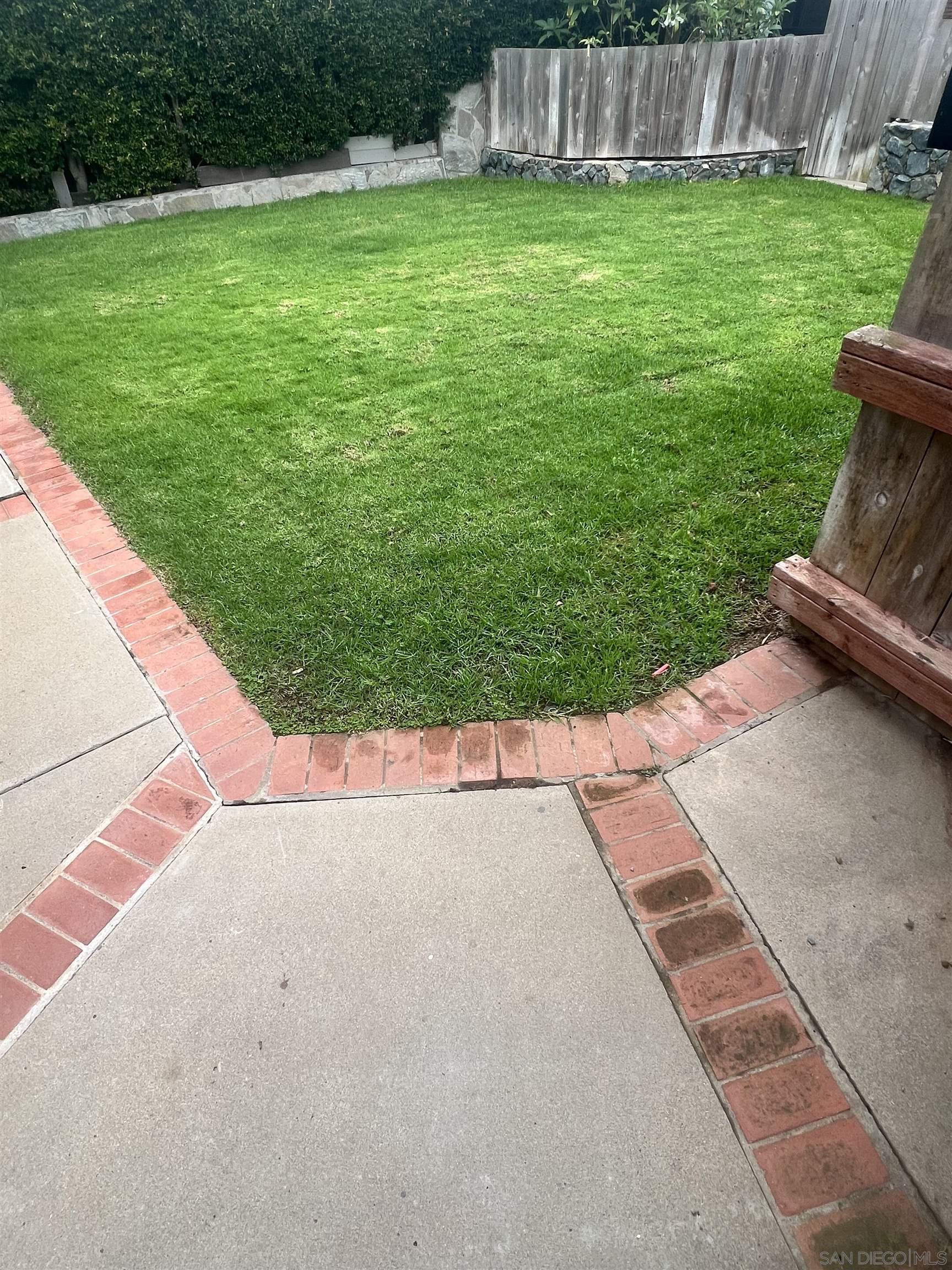 Detail Gallery Image 7 of 34 For 1065  Moana Dr, San Diego,  CA 92107 - 3 Beds | 2 Baths