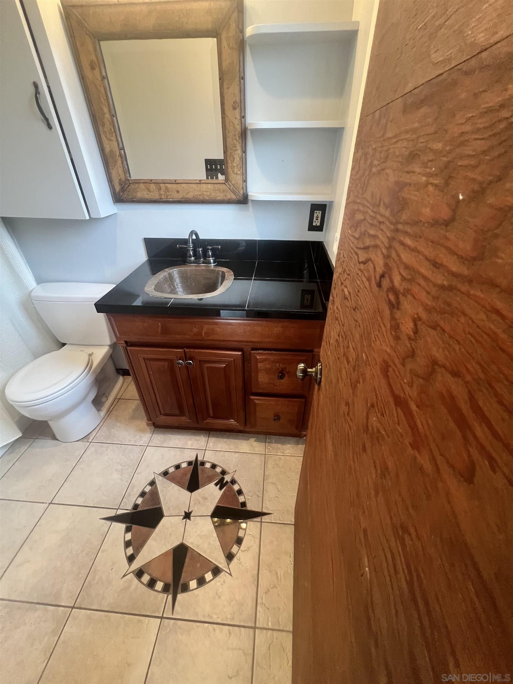 Detail Gallery Image 10 of 34 For 1065  Moana Dr, San Diego,  CA 92107 - 3 Beds | 2 Baths