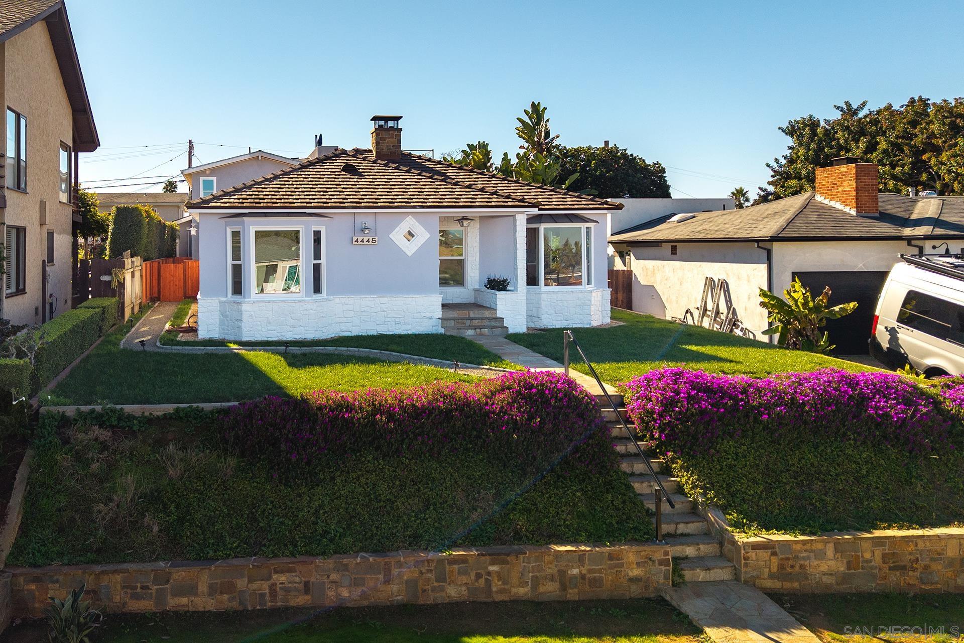 Detail Gallery Image 11 of 70 For 4445  Coronado Ave, San Diego,  CA 92107 - – Beds | – Baths