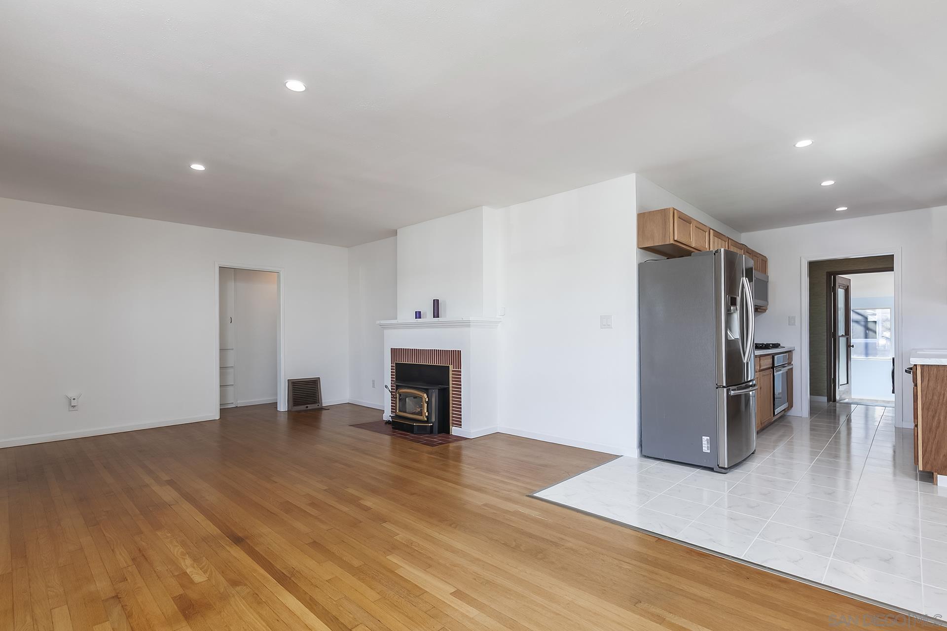 Detail Gallery Image 20 of 70 For 4445  Coronado Ave, San Diego,  CA 92107 - – Beds | – Baths