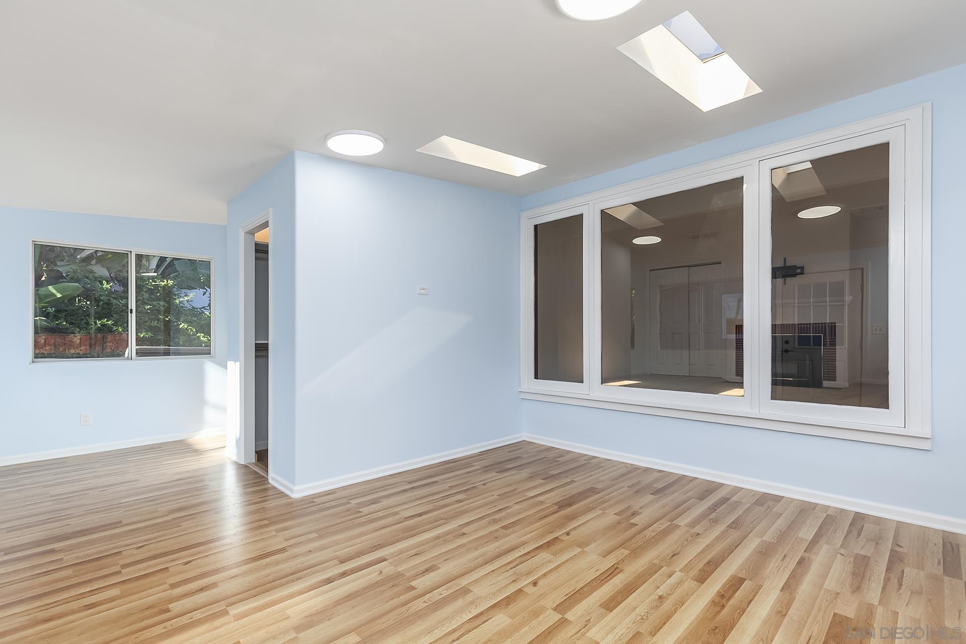 Detail Gallery Image 30 of 70 For 4445  Coronado Ave, San Diego,  CA 92107 - – Beds | – Baths