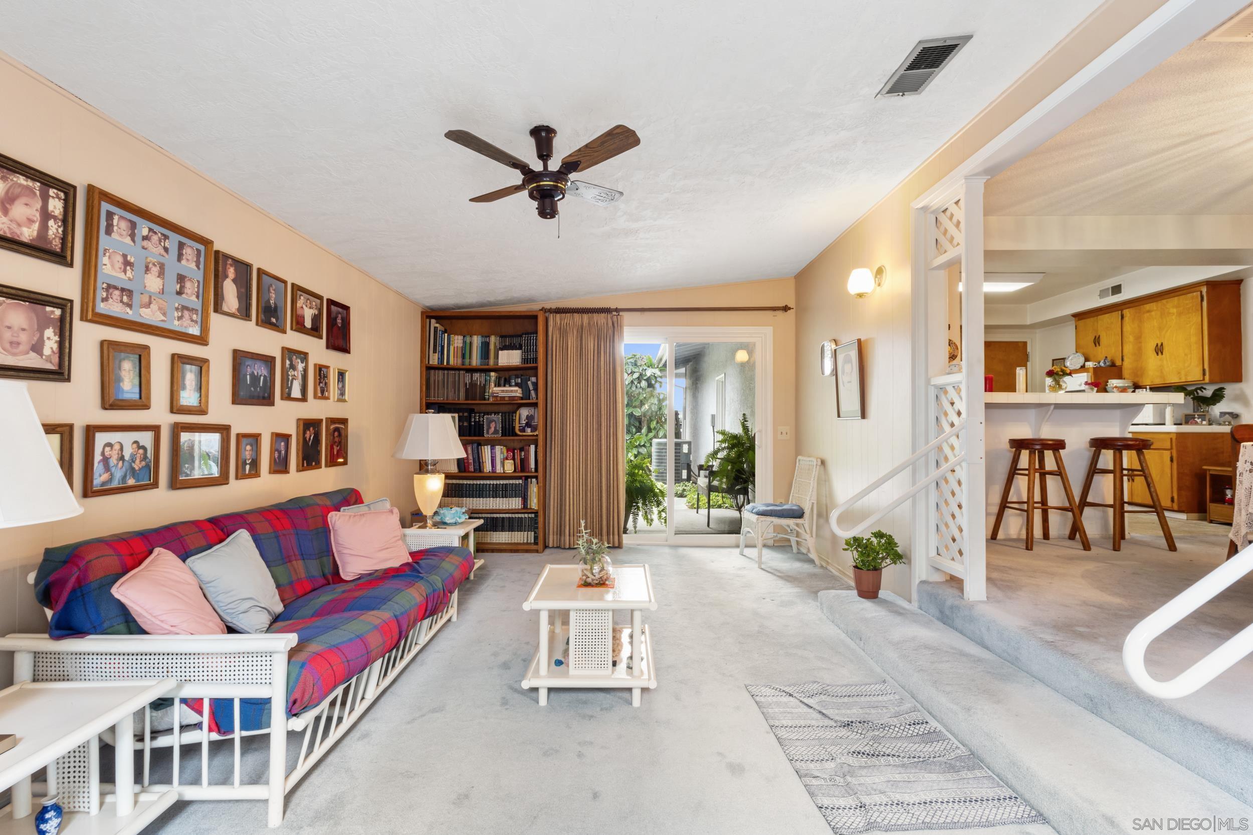 Detail Gallery Image 13 of 25 For 1724 S Santa Fe Ave, Vista,  CA 92084 - 3 Beds | 2 Baths