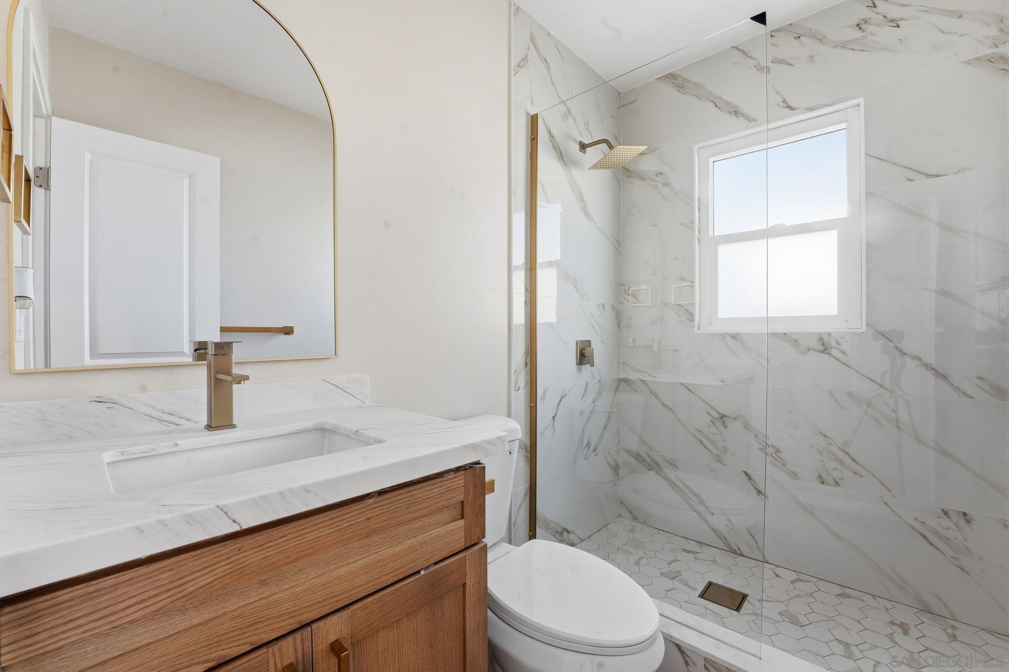 Detail Gallery Image 32 of 52 For 4662  Bancroft St, San Diego,  CA 92116 - 5 Beds | 4 Baths