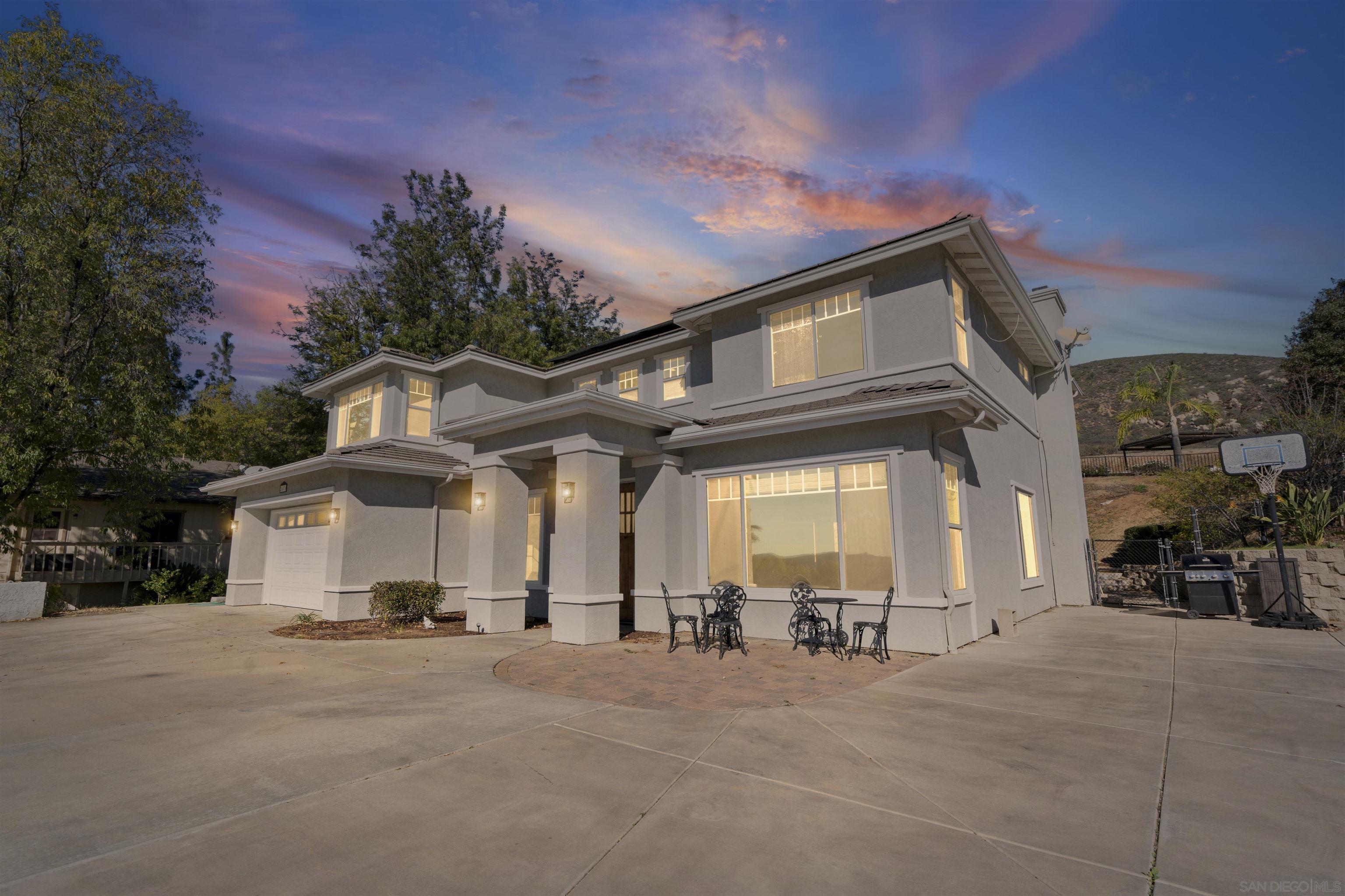 Front Image Thumbnail for SD250045953