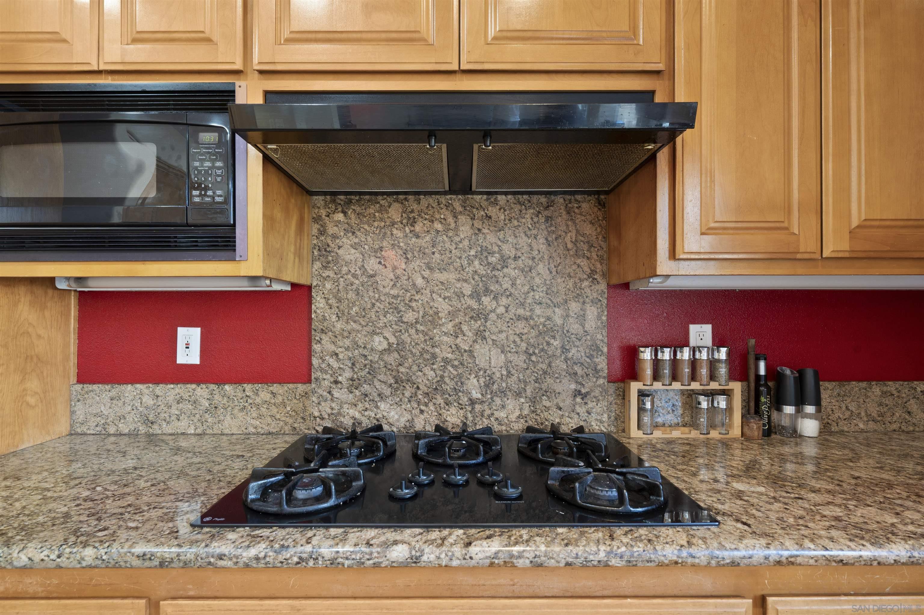 Detail Gallery Image 13 of 48 For 24534  Rutherford Rd, Ramona,  CA 92065 - 4 Beds | 3 Baths