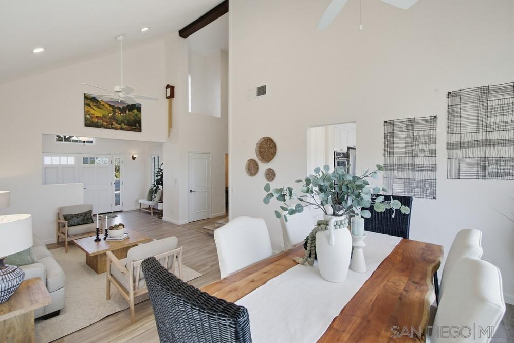 Detail Gallery Image 14 of 75 For 12835  via Caballo Rojo, San Diego,  CA 92129 - 4 Beds | 2/1 Baths