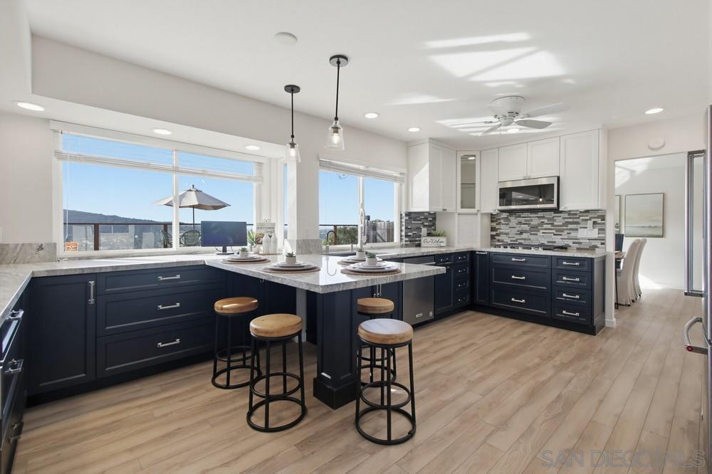 Detail Gallery Image 19 of 75 For 12835  via Caballo Rojo, San Diego,  CA 92129 - 4 Beds | 2/1 Baths