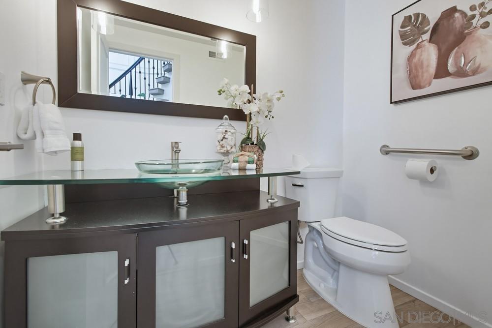 Detail Gallery Image 26 of 75 For 12835  via Caballo Rojo, San Diego,  CA 92129 - 4 Beds | 2/1 Baths