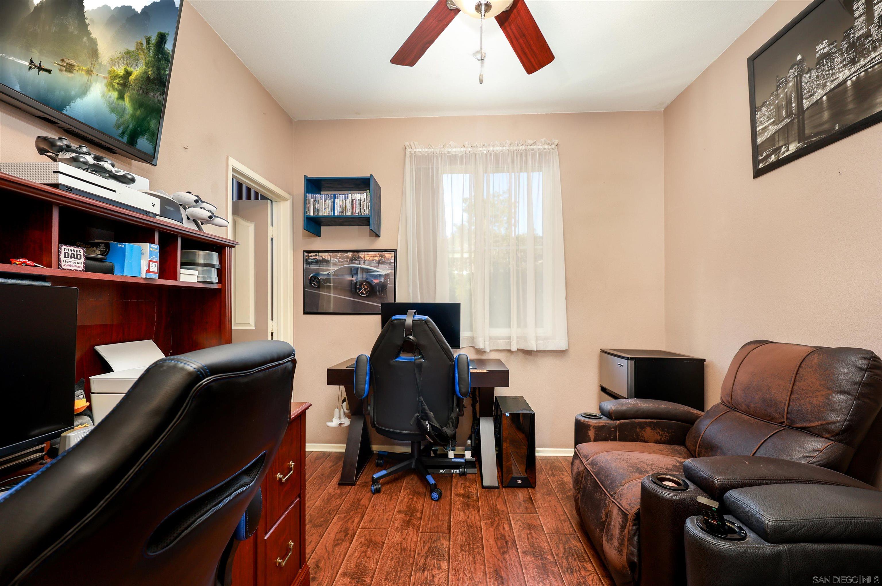 Detail Gallery Image 21 of 54 For 1338  Caminito Fabrizio  #73,  Chula Vista,  CA 91915 - 3 Beds | 3 Baths