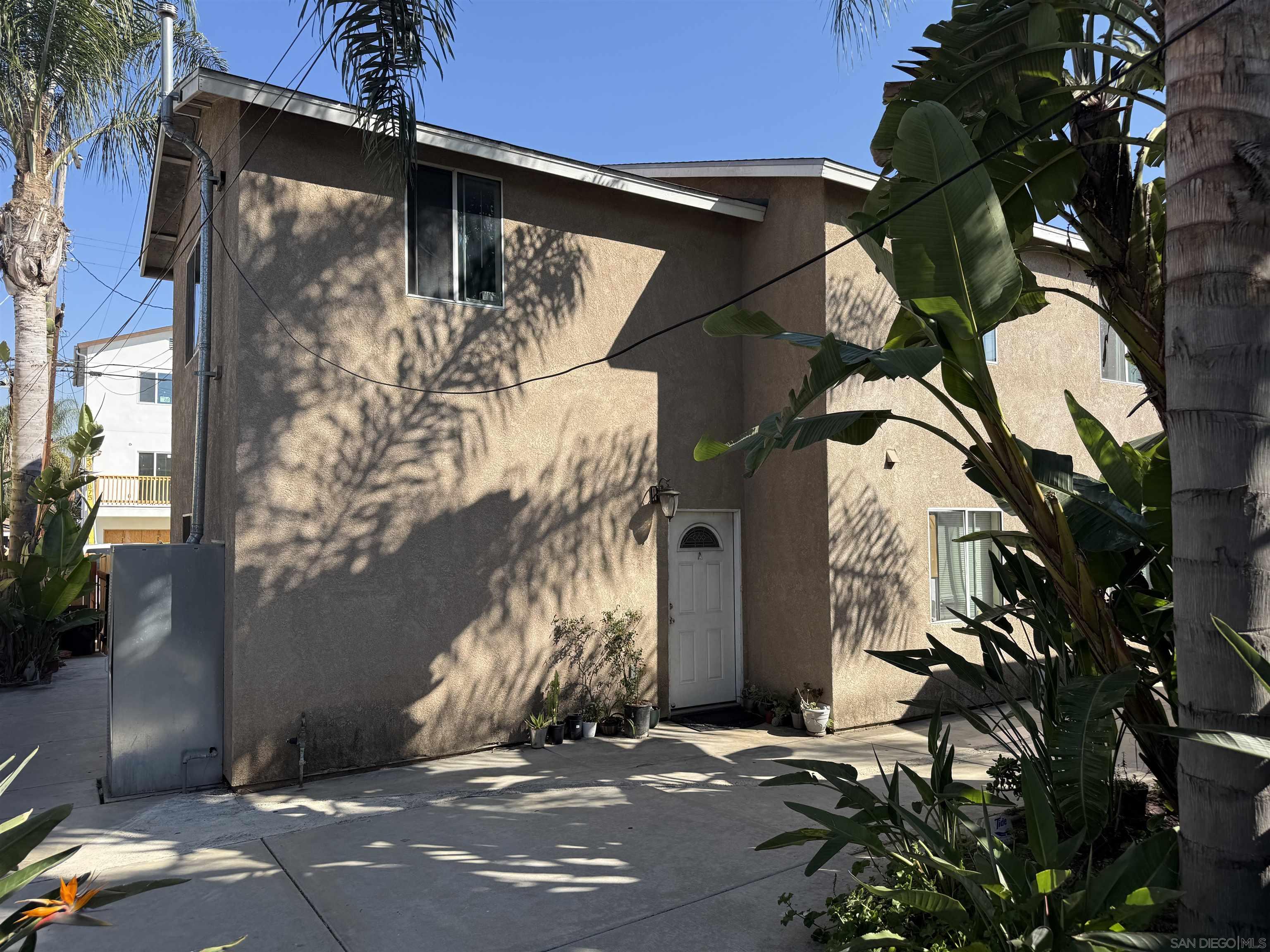 Detail Gallery Image 7 of 9 For 1952  Irving Avenue, San Diego,  CA 92113 - – Beds | – Baths