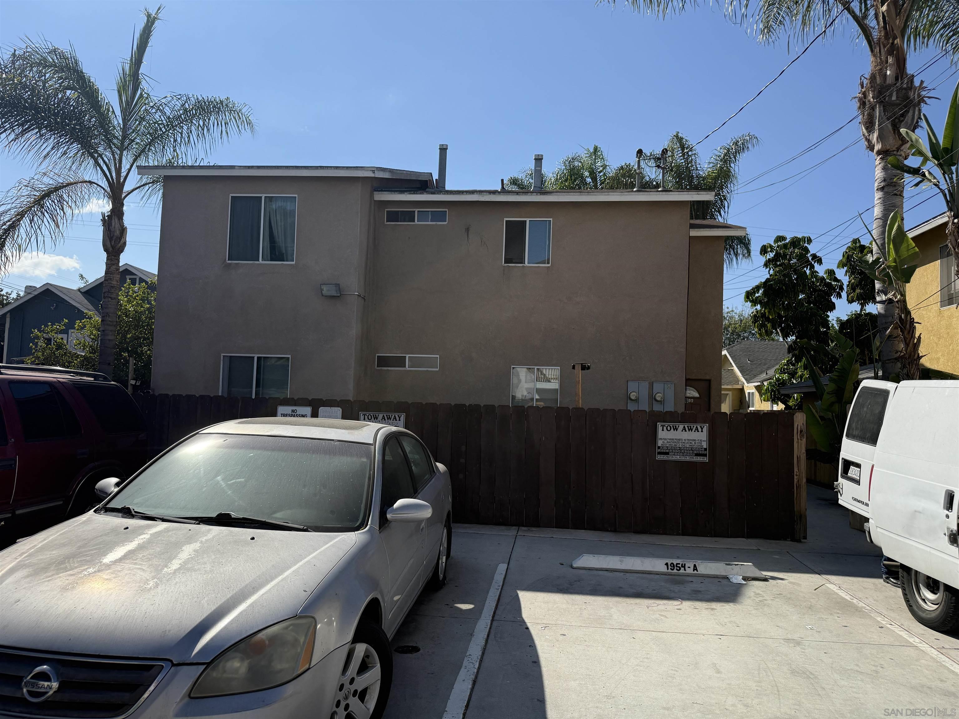 Detail Gallery Image 8 of 9 For 1952  Irving Avenue, San Diego,  CA 92113 - – Beds | – Baths