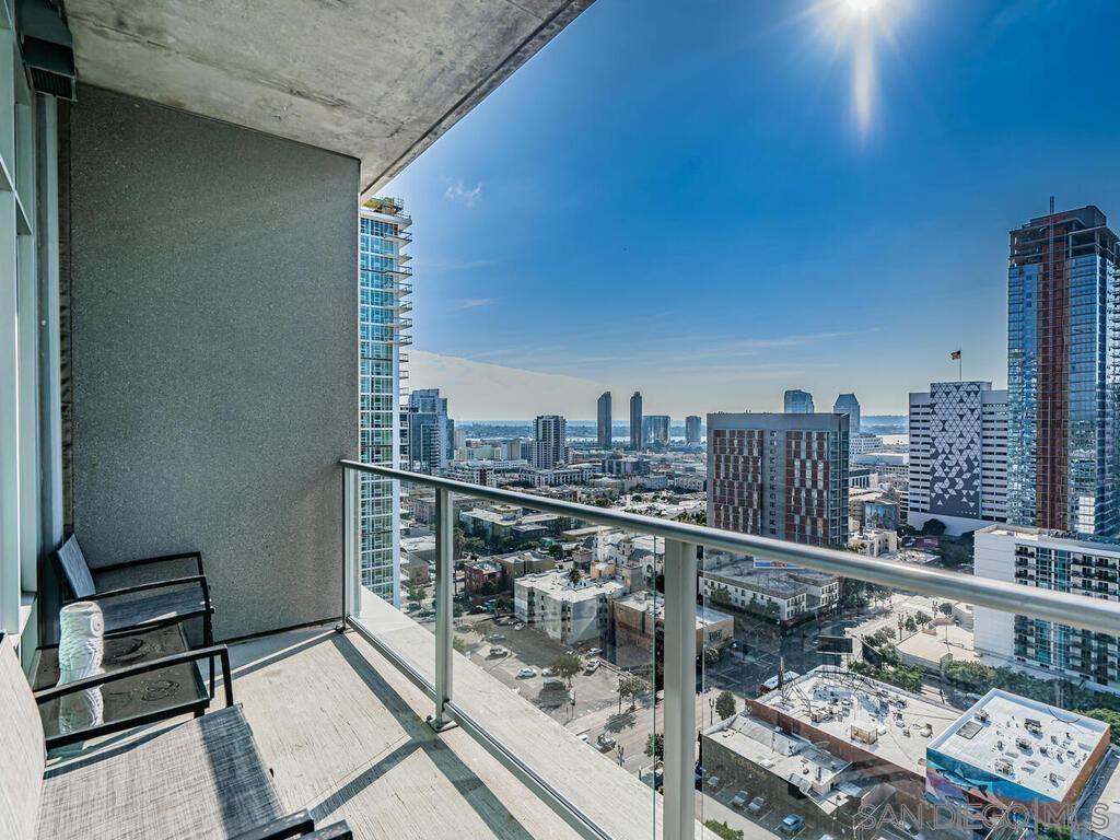 Front Image Thumbnail for SD250045961