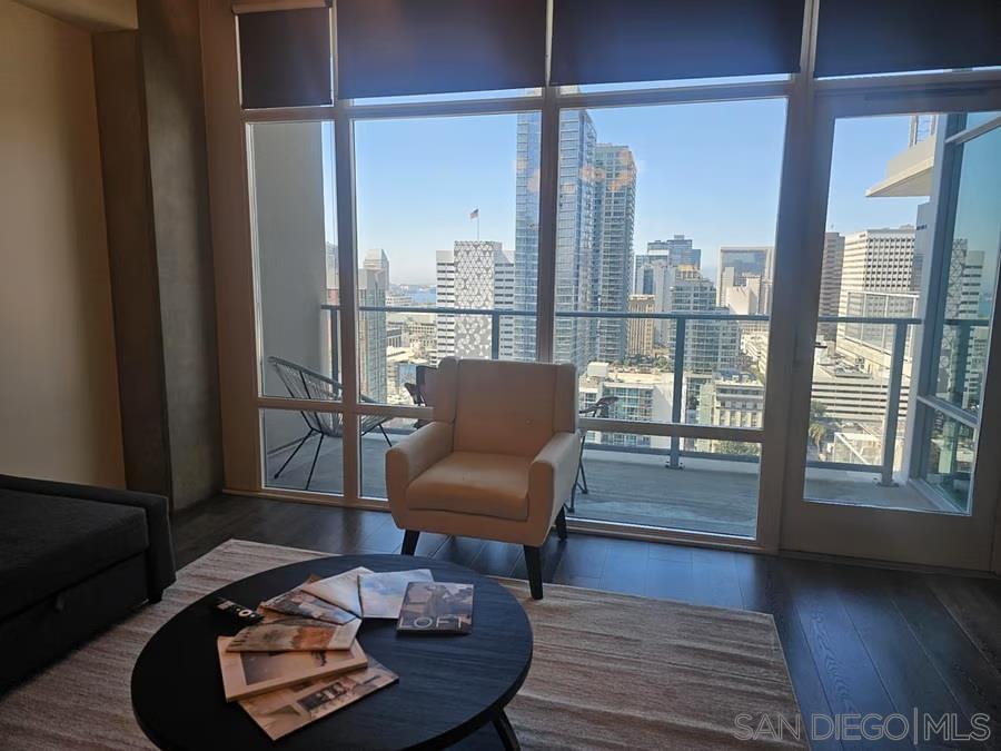 Detail Gallery Image 11 of 39 For 1080  Park Blvd  #1910,  San Diego,  CA 92101 - 1 Beds | 1 Baths