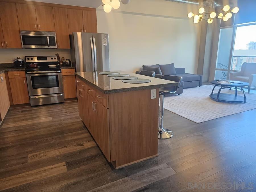 Detail Gallery Image 14 of 39 For 1080  Park Blvd  #1910,  San Diego,  CA 92101 - 1 Beds | 1 Baths