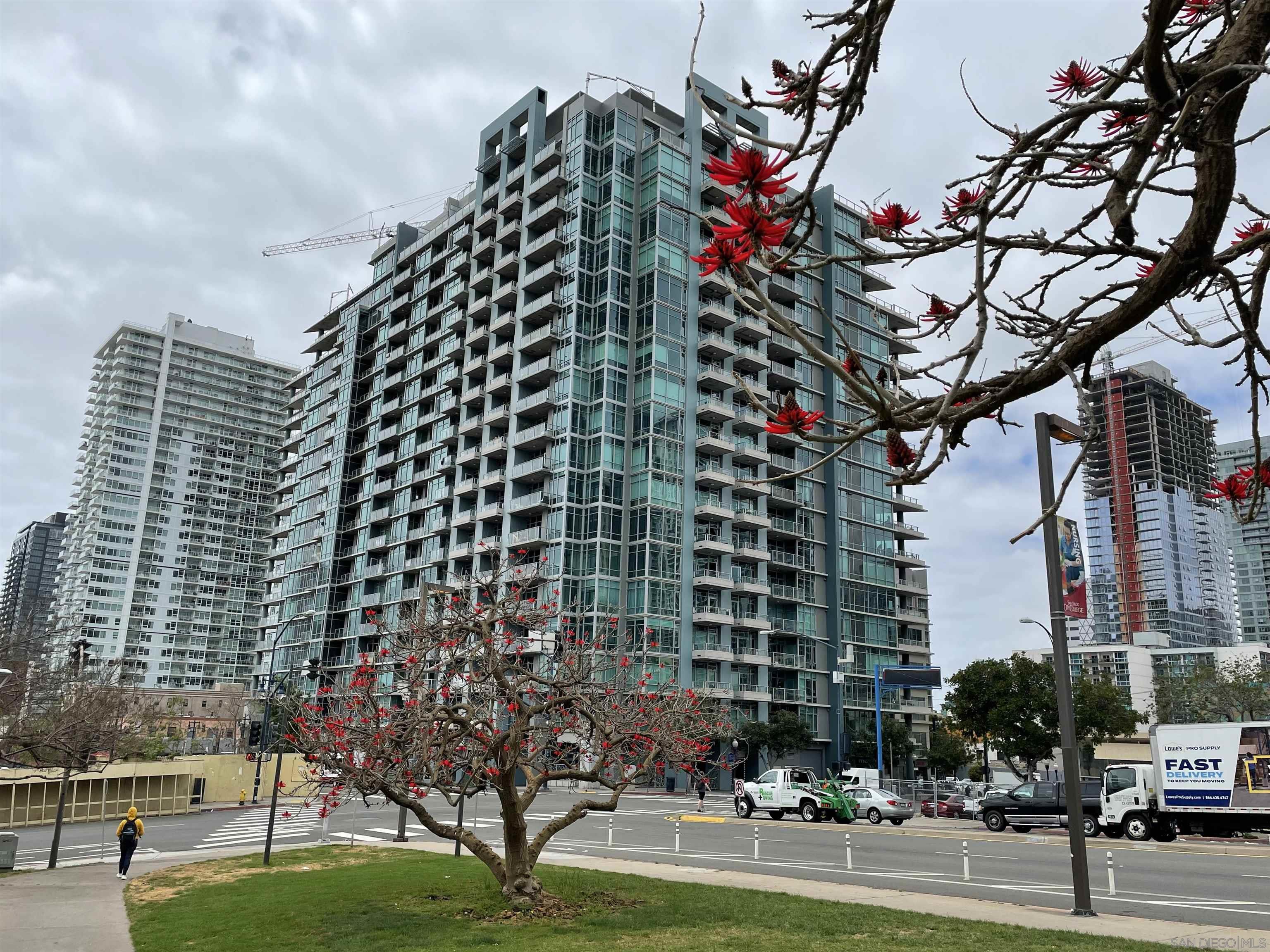 Detail Gallery Image 4 of 39 For 1080  Park Blvd  #1910,  San Diego,  CA 92101 - 1 Beds | 1 Baths