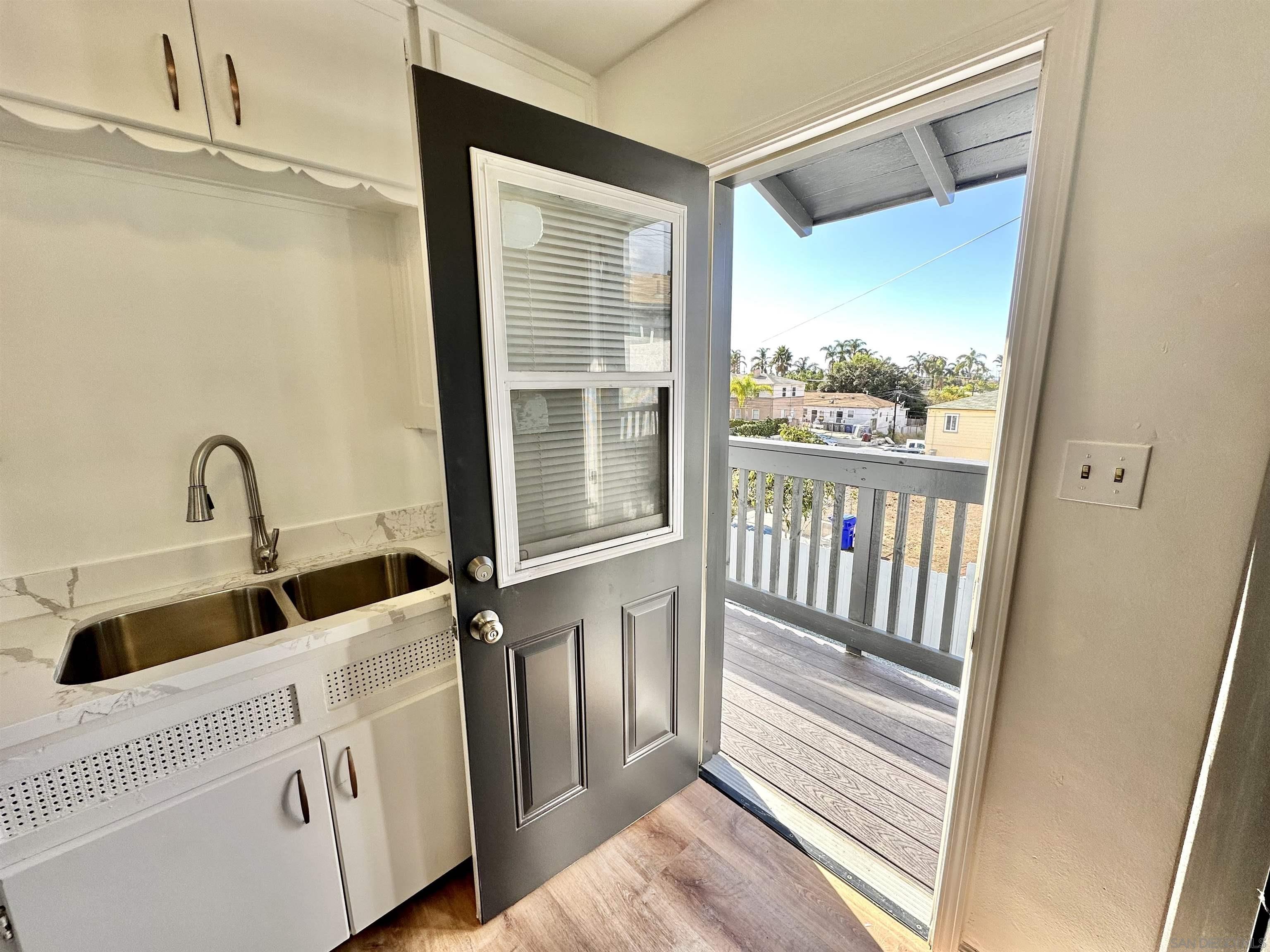 Detail Gallery Image 8 of 17 For 416  D Ave, National City,  CA 91950 - 2 Beds | 1 Baths
