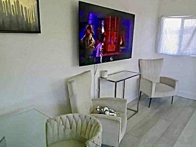 Detail Gallery Image 6 of 17 For 829  11th St, Imperial Beach,  CA 91932 - 4 Beds | 4/1 Baths