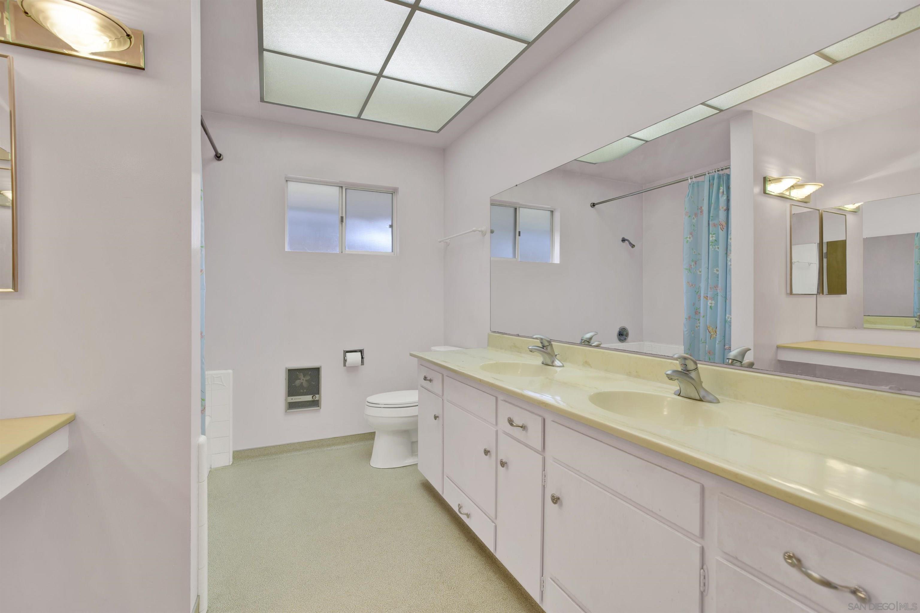 Detail Gallery Image 29 of 44 For 1479  Hacienda Dr., El Cajon,  CA 92020 - 4 Beds | 3 Baths