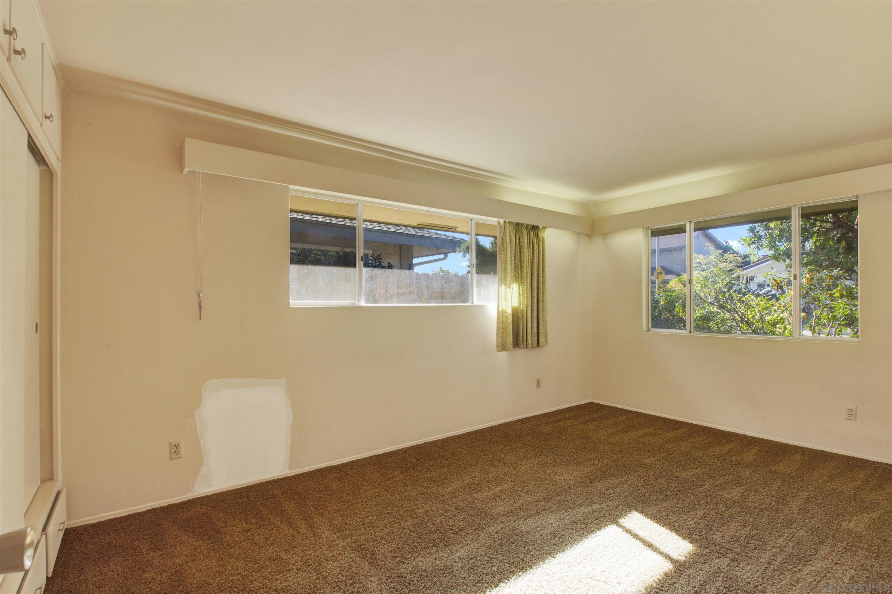 Detail Gallery Image 30 of 44 For 1479  Hacienda Dr., El Cajon,  CA 92020 - 4 Beds | 3 Baths