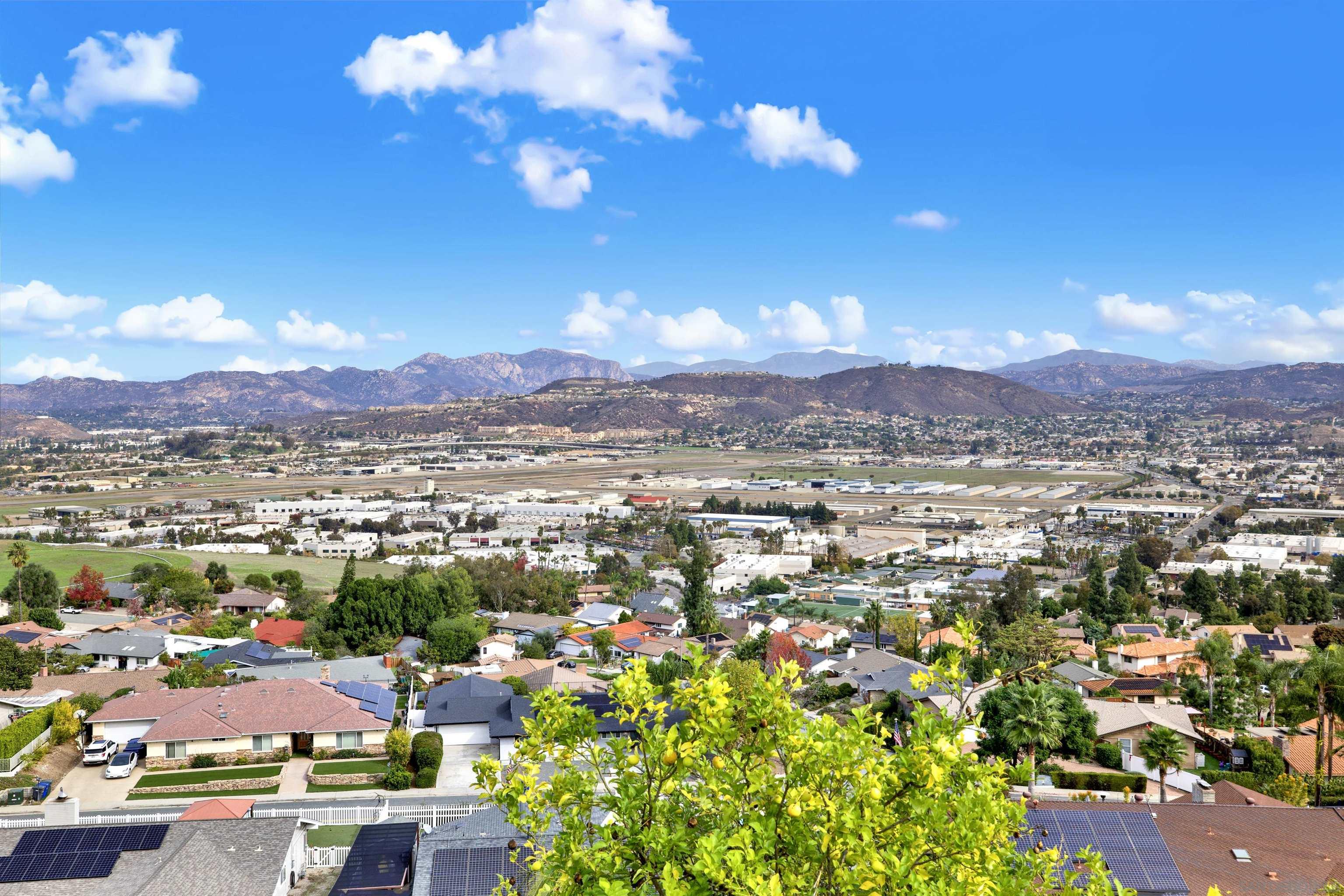 Detail Gallery Image 41 of 44 For 1479  Hacienda Dr., El Cajon,  CA 92020 - 4 Beds | 3 Baths