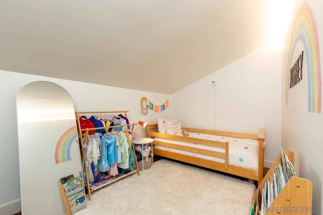 Detail Gallery Image 19 of 39 For 1470  Cactusridge St, San Diego,  CA 92105 - 4 Beds | 3 Baths