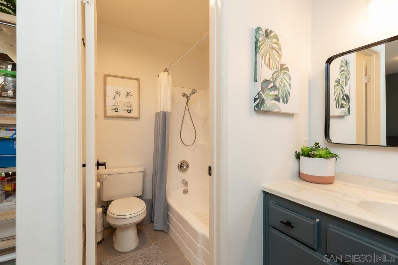 Detail Gallery Image 22 of 39 For 1470  Cactusridge St, San Diego,  CA 92105 - 4 Beds | 3 Baths