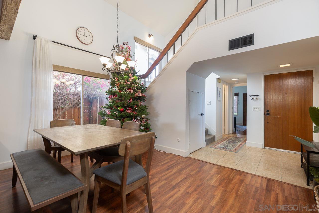 Detail Gallery Image 9 of 39 For 1470  Cactusridge St, San Diego,  CA 92105 - 4 Beds | 3 Baths