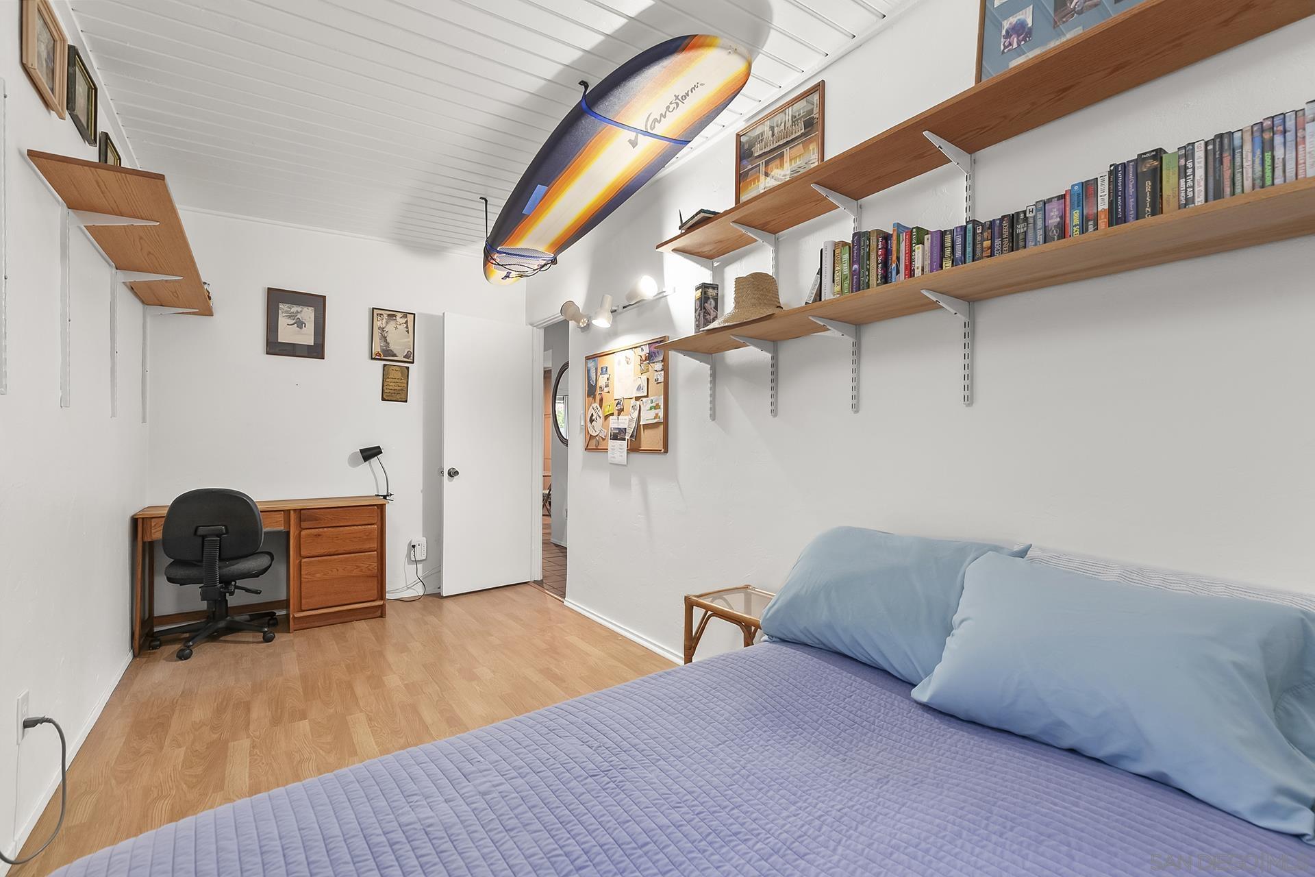 Detail Gallery Image 14 of 31 For 5038-40 W Point Loma Blvd, San Diego,  CA 92107 - – Beds | – Baths