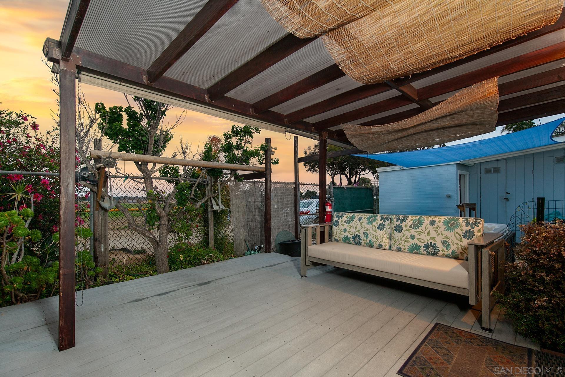 Detail Gallery Image 20 of 31 For 5038-40 W Point Loma Blvd, San Diego,  CA 92107 - – Beds | – Baths