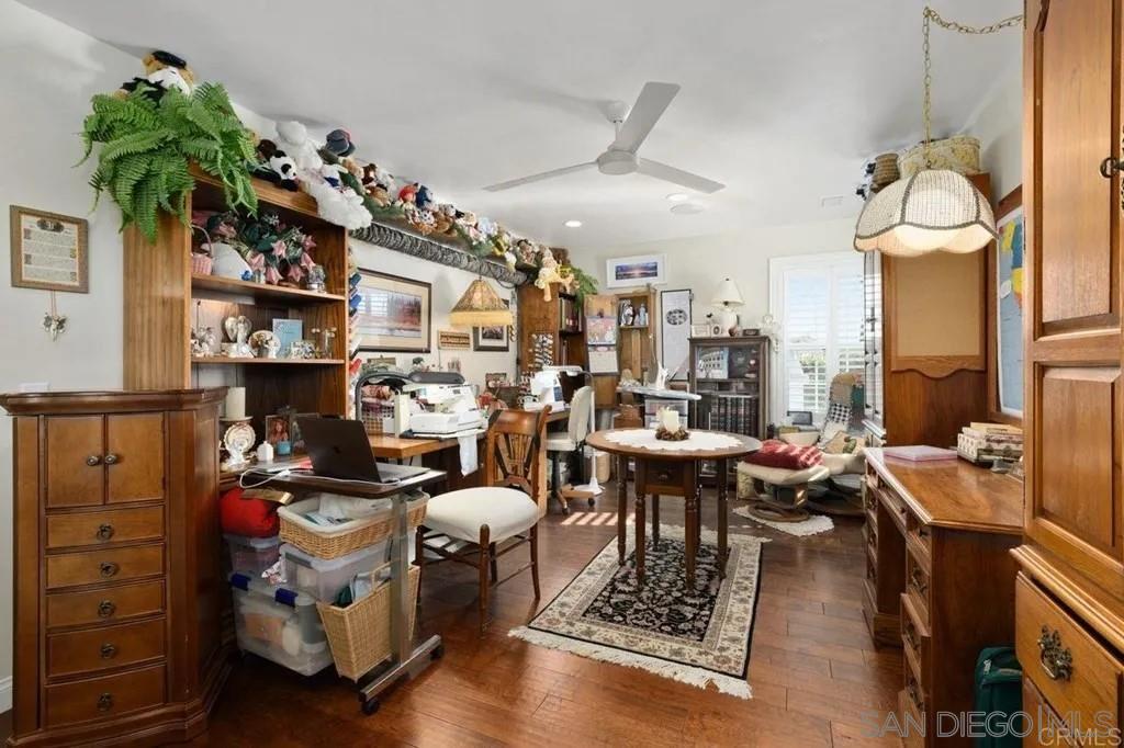 Detail Gallery Image 21 of 32 For 3868  Avenida Feliz, Rancho Santa Fe,  CA 92091 - 4 Beds | 3 Baths