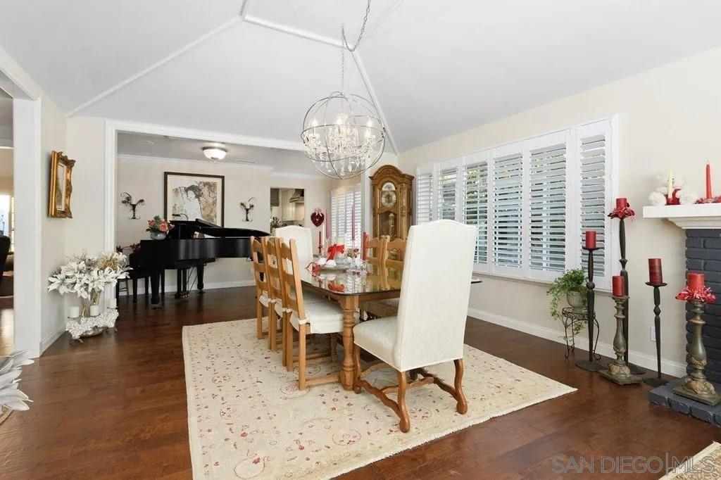 Detail Gallery Image 6 of 32 For 3868  Avenida Feliz, Rancho Santa Fe,  CA 92091 - 4 Beds | 3 Baths